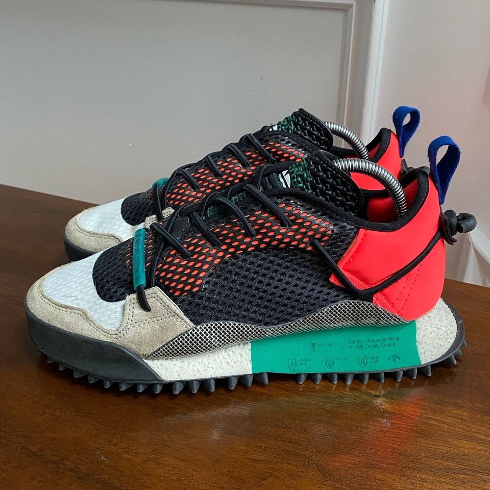 adidas Alexander Wang x Reissue Run Solar Red Sneaker AQ1233 Men’s Shoe Size 9